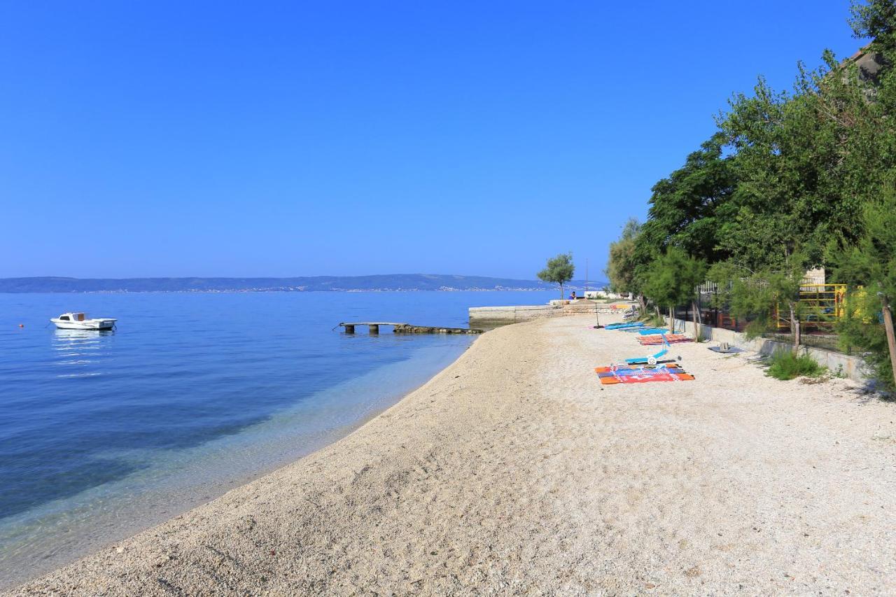 Family Friendly Apartments With A Swimming Pool Kastel Kambelovac, Kastela - 16162 Exteriér fotografie